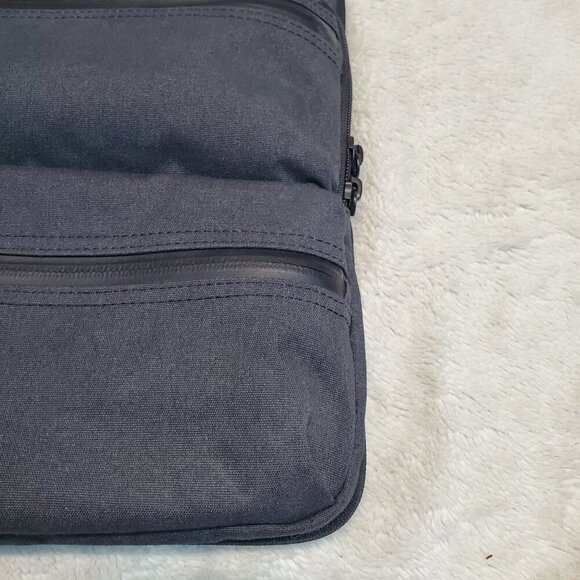 Victorinox Gray Swiss Army Men Crossbody Bag Fabric Office School Shoulder Strap - Picture 7 of 14